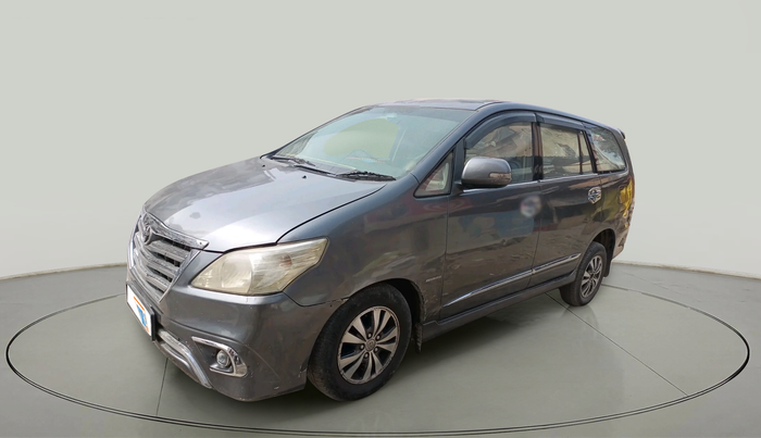 2015 Toyota Innova 2.5 VX 8 STR, Diesel, Manual, 1,71,996 km, exterior