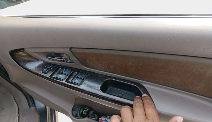 2015 Toyota Innova 2.5 VX 8 STR, Diesel, Manual, 1,71,996 km, interior