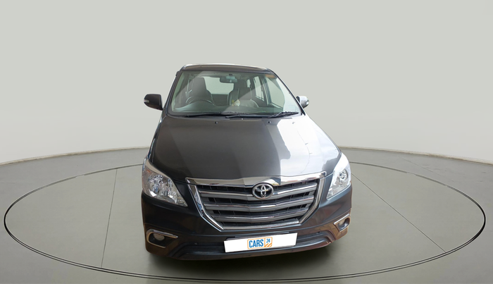 2015 Toyota Innova 2.5 ZX 7 STR, Diesel, Manual, 1,55,748 km, exterior