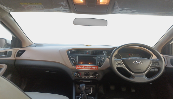 2019 Hyundai Elite i20 SPORTZ PLUS 1.2, Petrol, Manual, 74,167 km, interior