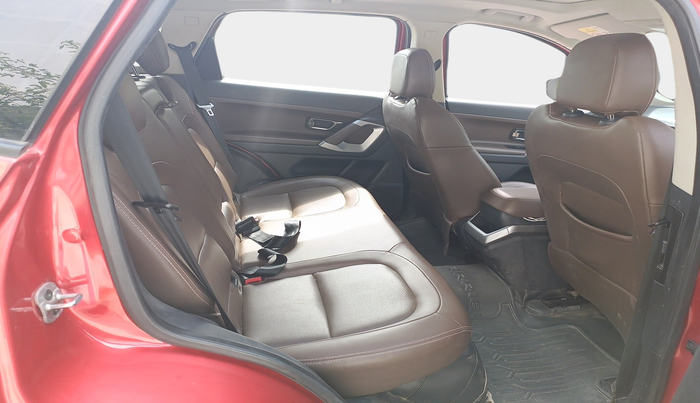 2021 Tata Harrier XZ PLUS 2.0L DUAL TONE, Diesel, Manual, 1,50,189 km, interior