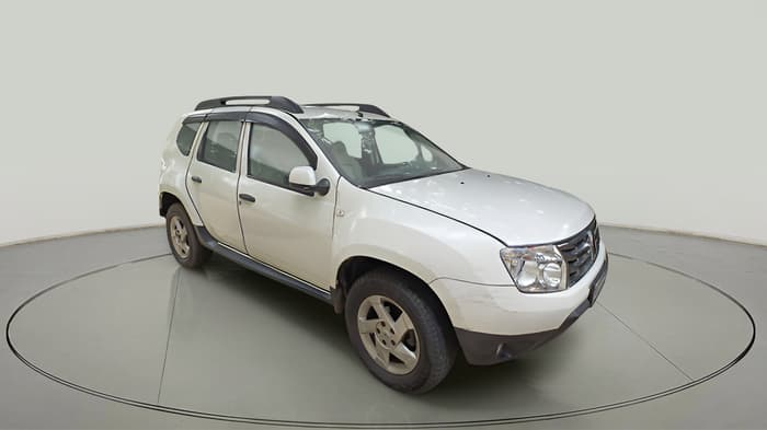 2013 Renault Duster 85 PS RXL DIESEL, Diesel, Manual, 1,79,330 km, exterior