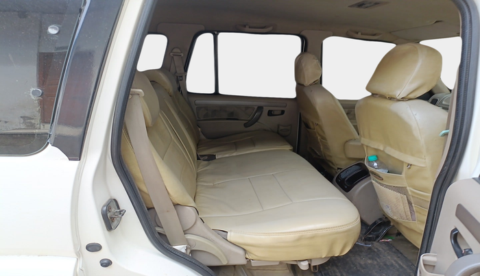 2012 Mahindra Scorpio VLX 2WD BS-III, Diesel, Manual, 1,15,710 km, interior