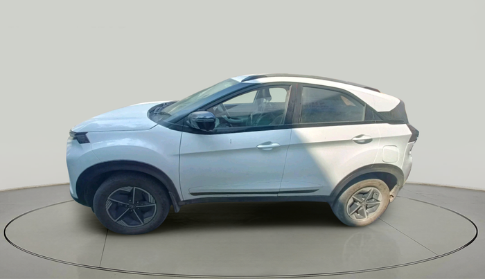 2024 Tata NEXON CREATIVE + SUNROOF 1.5 DIESEL, Diesel, Manual, 38,371 km, exterior