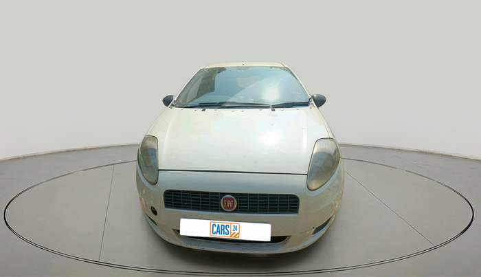 2015 Fiat Grand Punto Active Multijet 1.3, Diesel, Manual, 2,70,497 km, exterior