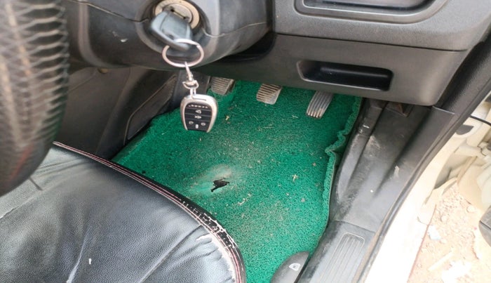 2015 Fiat Grand Punto Active Multijet 1.3, Diesel, Manual, 2,70,497 km, interior