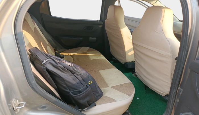 2015 Renault Kwid RXL, Petrol, Manual, 81,355 km, interior