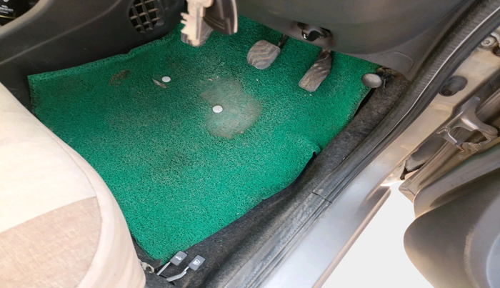 2015 Renault Kwid RXL, Petrol, Manual, 81,355 km, interior