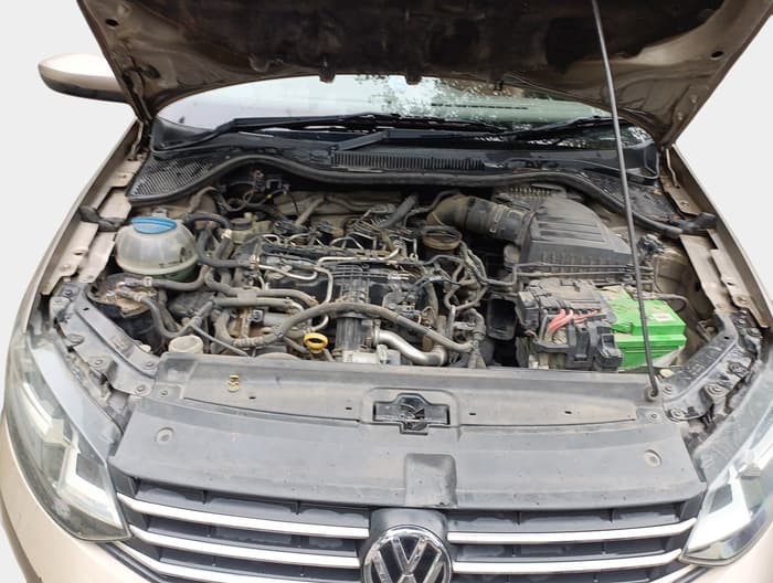 2017 Volkswagen Vento HIGHLINE PLUS 1.5 16 ALLOY, Diesel, Manual, 1,64,054 km, exterior