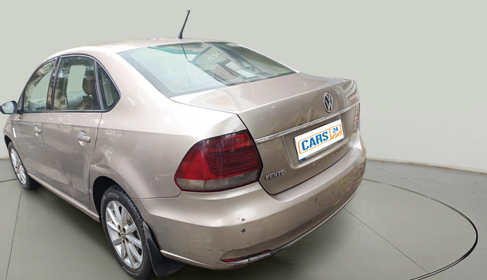 2017 Volkswagen Vento HIGHLINE PLUS 1.5 16 ALLOY, Diesel, Manual, 1,64,054 km, exterior