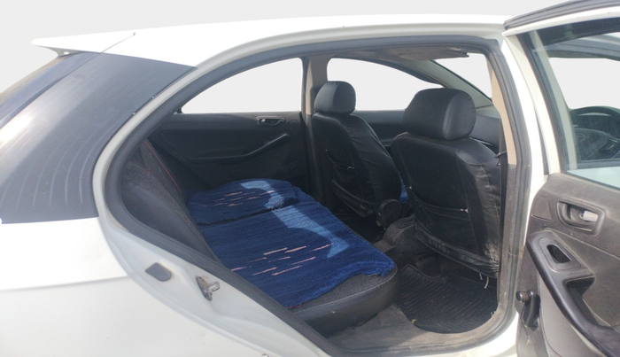 2016 Tata Bolt XE QUADRAJET, Diesel, Manual, 1,84,102 km, interior