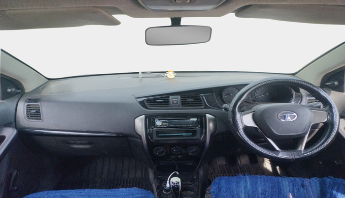 2016 Tata Bolt XE QUADRAJET, Diesel, Manual, 1,84,102 km, interior
