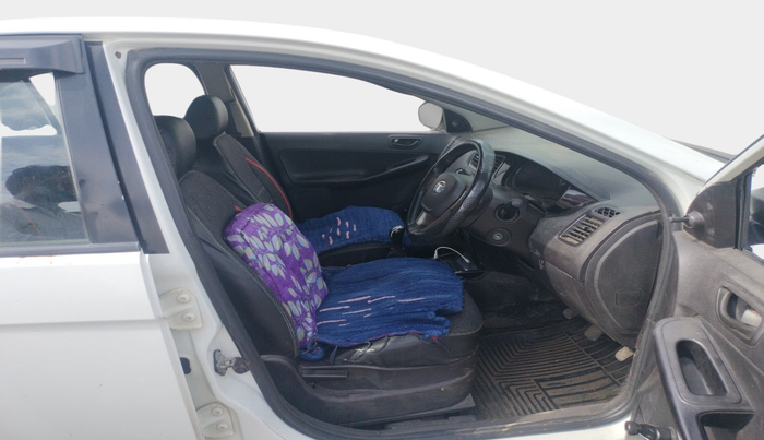 2016 Tata Bolt XE QUADRAJET, Diesel, Manual, 1,84,102 km, interior
