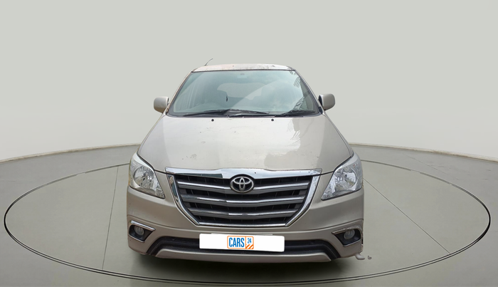 2012 Toyota Innova GX 2.5 8 STR, Diesel, Manual, 2,02,757 km, exterior