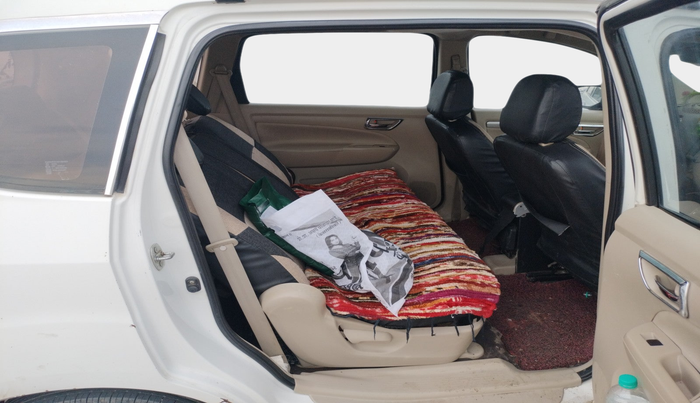 2015 Maruti Ertiga ZDI, Diesel, Manual, 1,90,795 km, interior