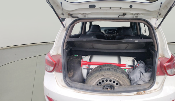 2015 Hyundai Grand i10 ASTA (O) 1.2 KAPPA VTVT, Petrol, Manual, 1,07,669 km, exterior