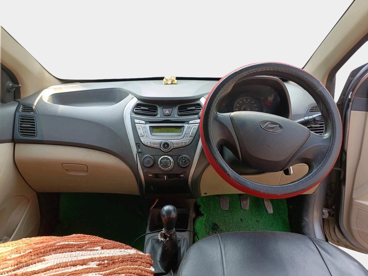 2012 Hyundai Eon ERA +, Petrol, Manual, 1,31,787 km, interior