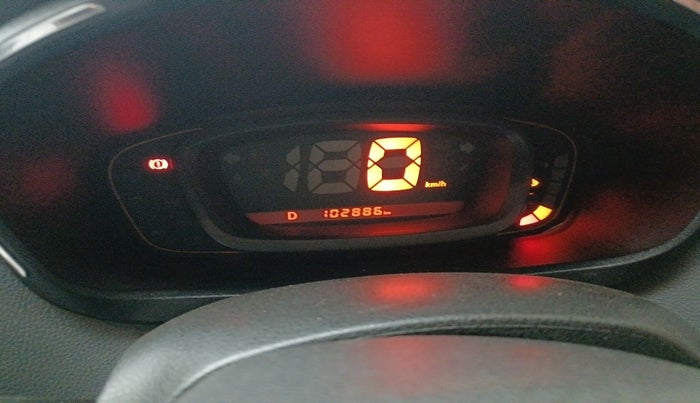 2018 Renault Kwid RXT 1.0 AMT, Petrol, Automatic, 1,02,886 km, interior