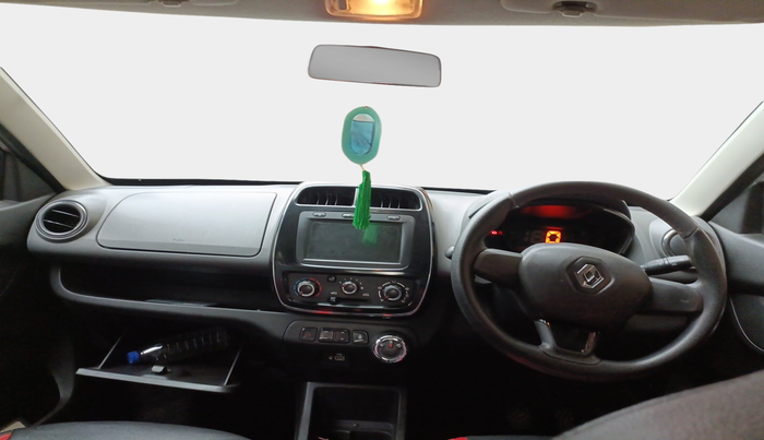 2018 Renault Kwid RXT 1.0 AMT, Petrol, Automatic, 1,02,886 km, interior