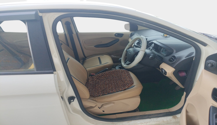 2020 Ford Figo Aspire TITANIUM1.5 DIESEL, Diesel, Manual, 85,851 km, interior