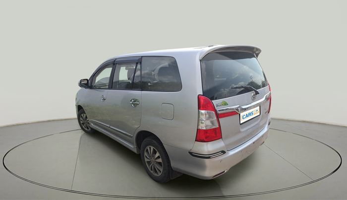 2015 Toyota Innova 2.5 VX 7 STR, Diesel, Manual, 1,24,101 km, exterior