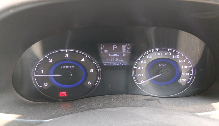 2015 Hyundai Verna FLUIDIC 1.6 CRDI SX AT, Diesel, Automatic, 1,18,077 km, interior