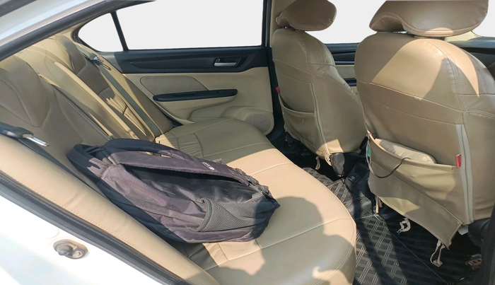 2018 Honda Amaze 1.2L I-VTEC V, Petrol, Manual, 63,851 km, interior