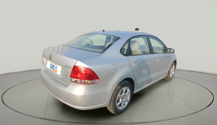 2013 Volkswagen Vento HIGHLINE 1.6 MPI, Petrol, Manual, 1,07,385 km, exterior