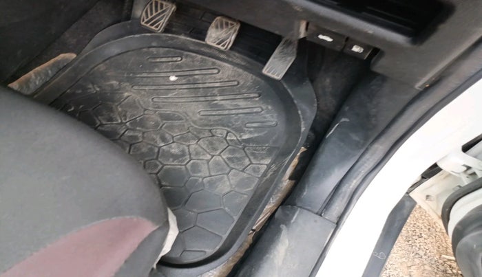 2025 Maruti FRONX DELTA CNG 1.2 MT, CNG, Manual, 30,051 km, interior