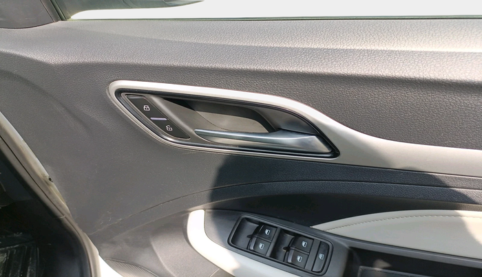 2021 MG ASTOR SHARP 1.5 MT, Petrol, Manual, 71,061 km, interior