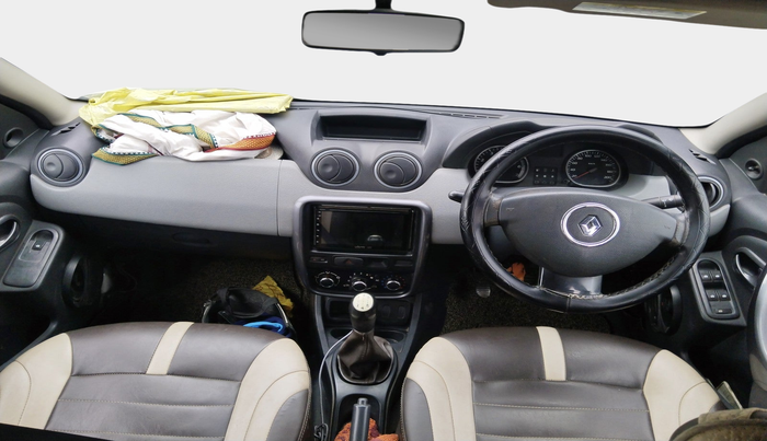 2013 Renault Duster 85 PS RXE DIESEL, Diesel, Manual, 2,15,594 km, interior