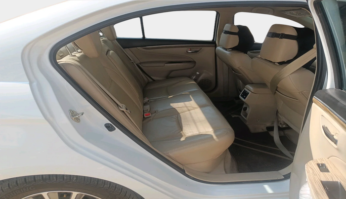 2020 Maruti Ciaz ALPHA 1.5 SHVS PETROL, Petrol, Manual, 54,714 km, interior