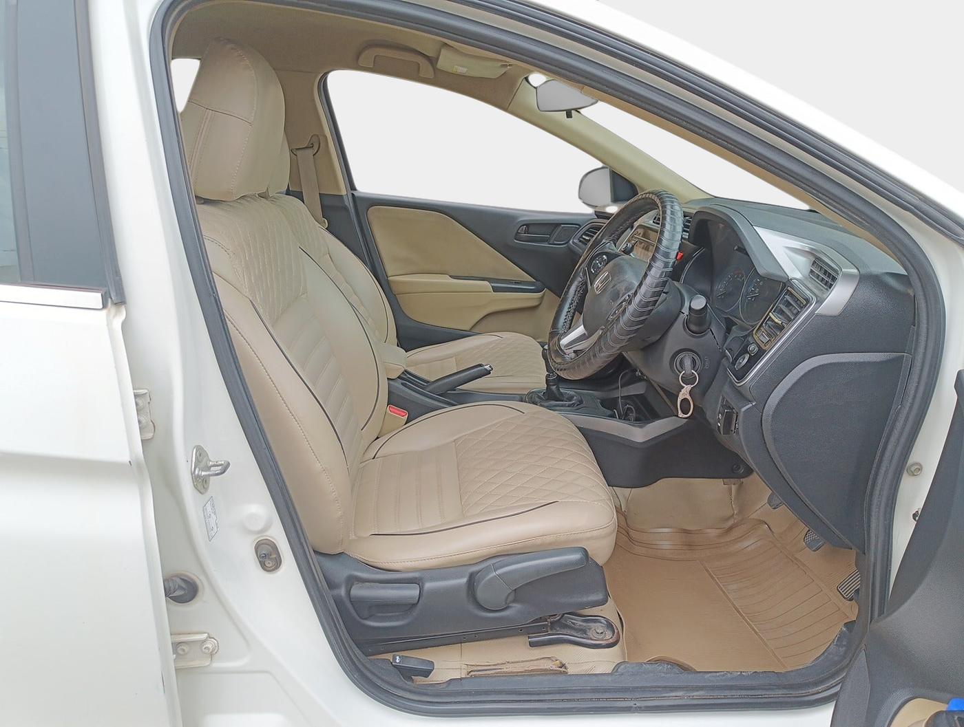 2015 Honda City 1.5L I-DTEC SV, Diesel, Manual, 1,49,860 km, interior