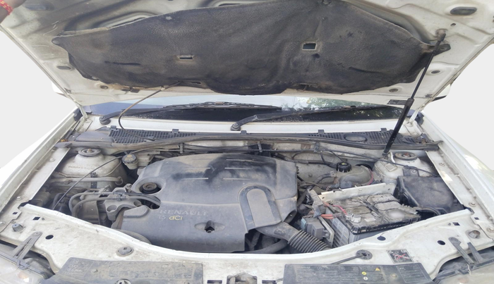 2013 Renault Duster 85 PS RXL DIESEL, Diesel, Manual, 3,02,604 km, exterior