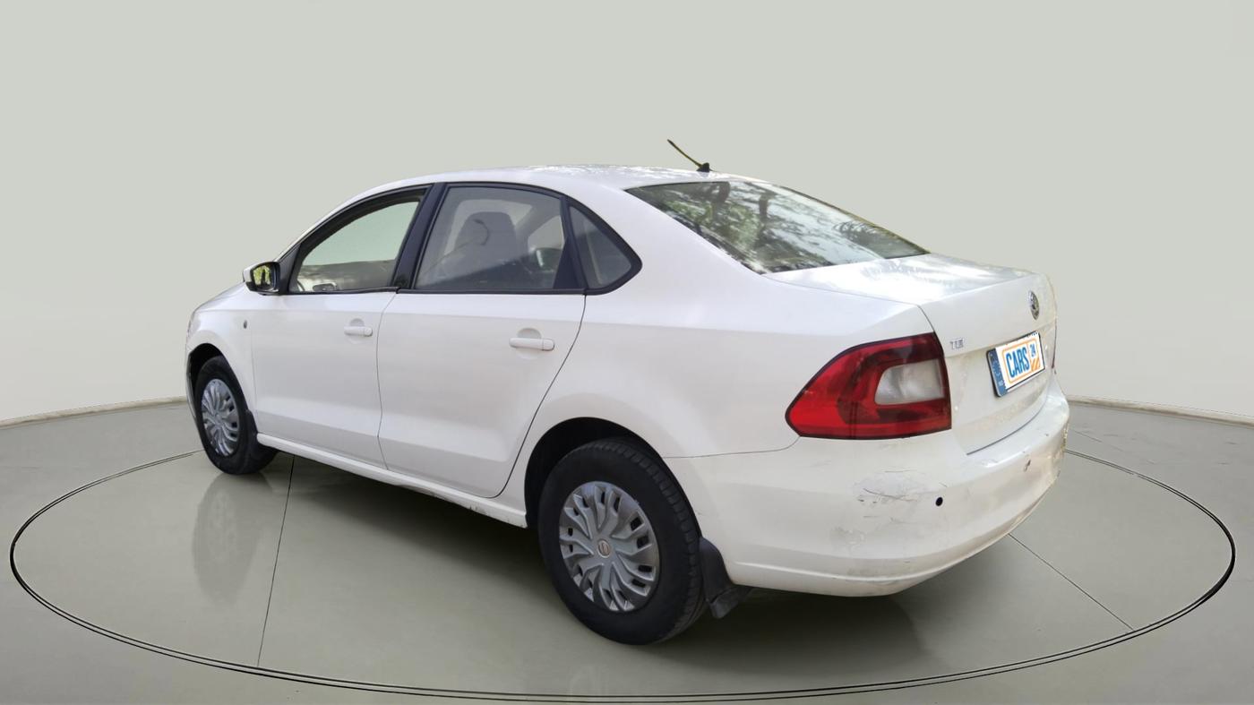 2012 Skoda Rapid AMBITION 1.6 TDI CR MT, Diesel, Manual, 1,68,070 km, exterior