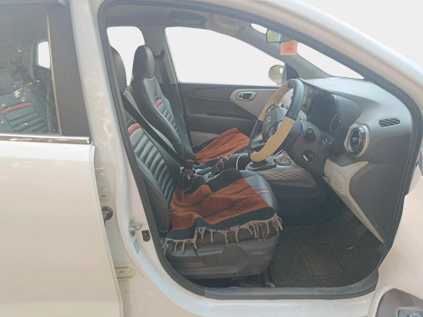 2021 Hyundai GRAND I10 NIOS SPORTZ 1.2 KAPPA VTVT CNG, CNG, Manual, 56,208 km, interior