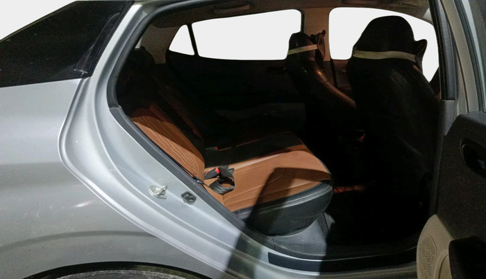 2022 Hyundai AURA S 1.2 CNG, Petrol, Manual, 1,23,974 km, interior