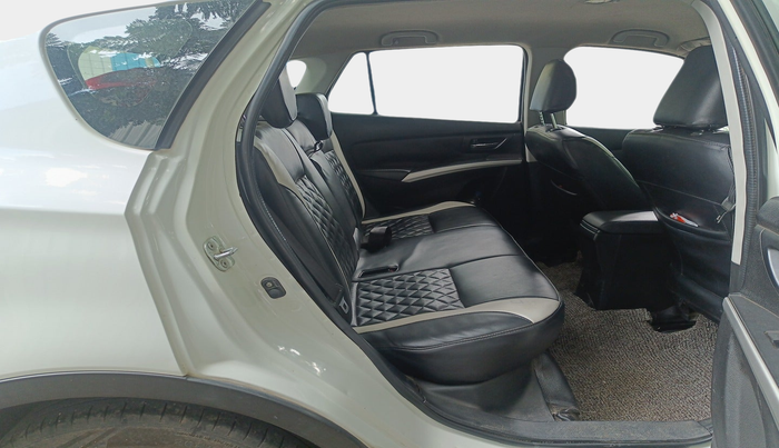 2015 Maruti S Cross ALPHA 1.6, Diesel, Manual, 92,962 km, interior