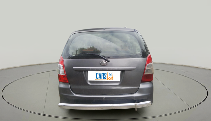 2012 Toyota Innova GX 2.5 8 STR, Diesel, Manual, 1,48,300 km, exterior