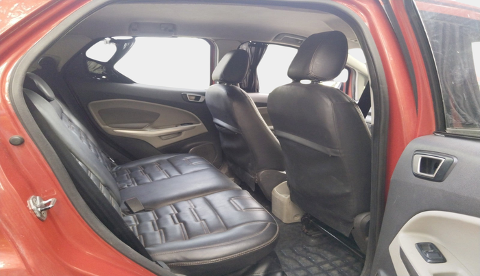 2014 Ford Ecosport TITANIUM 1.5L DIESEL, Diesel, Manual, 1,04,156 km, interior