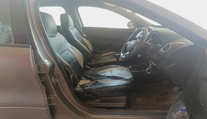 2018 Renault Kwid RXL, Petrol, Manual, 1,07,128 km, interior