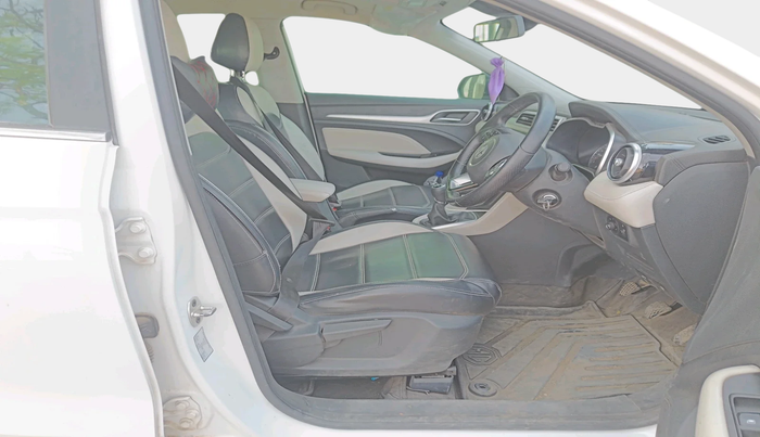 2022 MG ASTOR STYLE EX 1.5 MT, Petrol, Manual, 65,536 km, interior