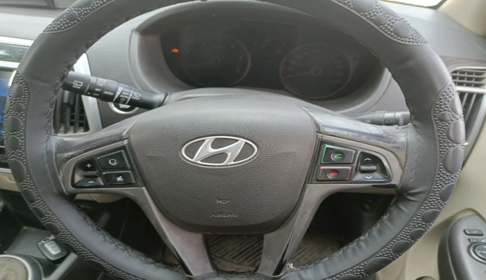 2014 Hyundai i20 ASTA 1.4 CRDI, Diesel, Manual, 1,22,032 km, interior