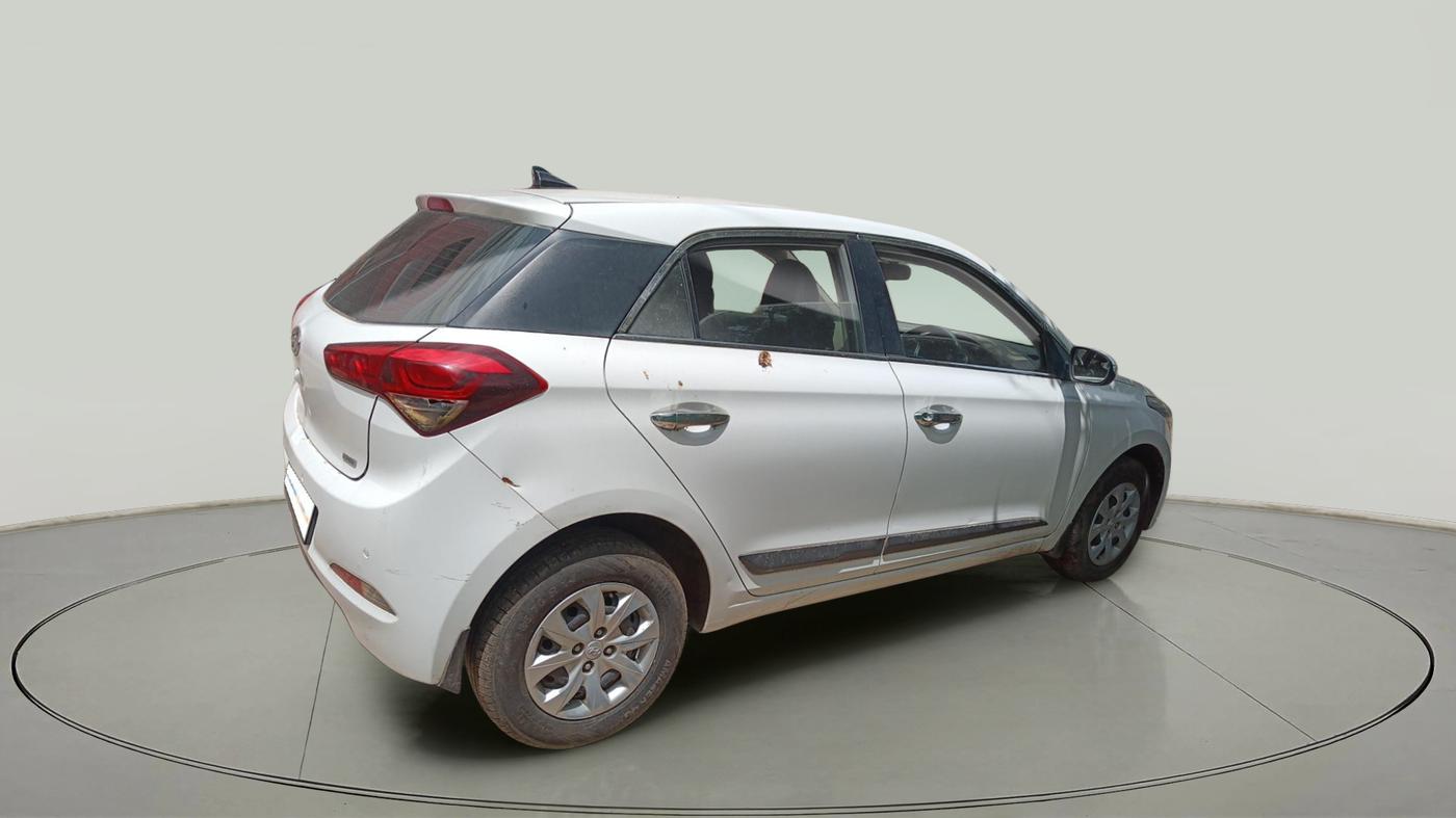 2016 Hyundai Elite i20 SPORTZ 1.4 CRDI, Diesel, Manual, 1,03,600 km, exterior