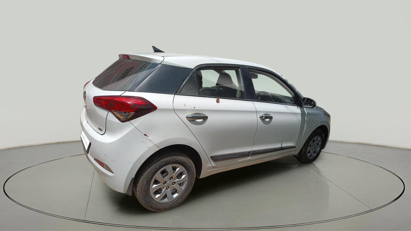 2016 Hyundai Elite i20 SPORTZ 1.4 CRDI, Diesel, Manual, 1,03,600 km, exterior