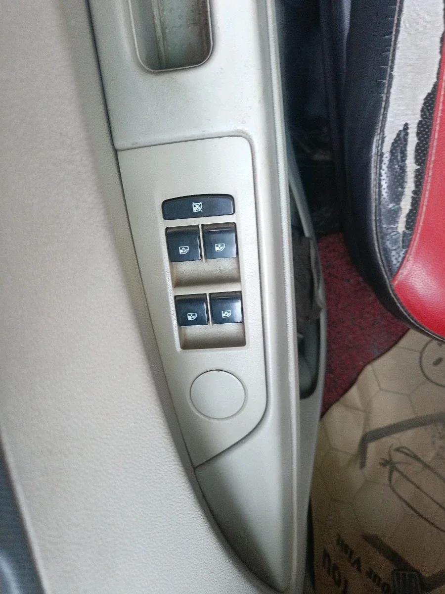 2018 Mahindra MARAZZO M2 8 STR, Diesel, Manual, 2,62,908 km, interior