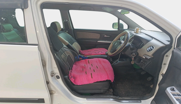 2016 Maruti Wagon R 1.0 VXI, Petrol, Manual, 1,60,009 km, interior