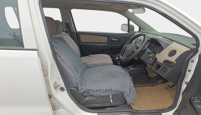 2018 Maruti Wagon R 1.0 VXI, Petrol, Manual, 66,164 km, interior