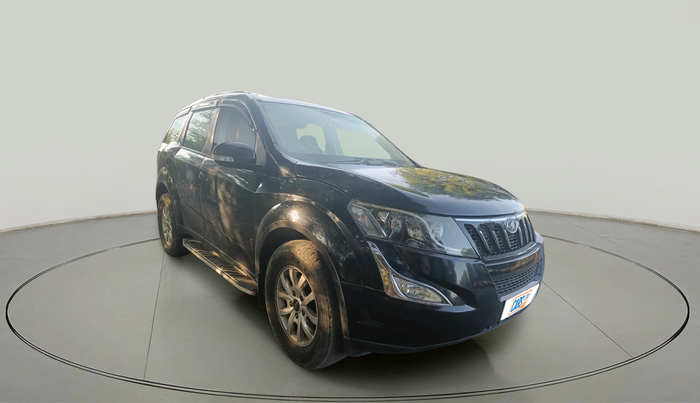 2015 Mahindra XUV500 W10, Diesel, Manual, 1,25,784 km, exterior