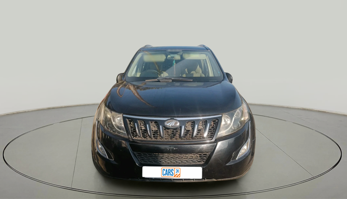 2015 Mahindra XUV500 W10, Diesel, Manual, 1,25,784 km, exterior